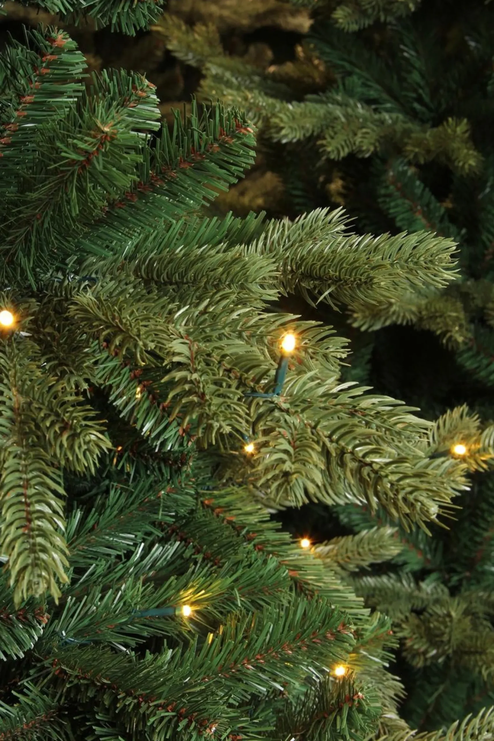 Triumph Tree Kunstkerstbomen^ Sherwood Deluxe Kunstkerstboom Met Led Verlichting - H120 X O94 Cm - Groen