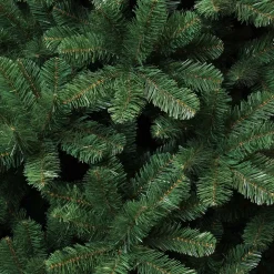 Triumph Tree Kunstkerstbomen^ Tuscan Kunstkerstboom - H230 Cm - Groen