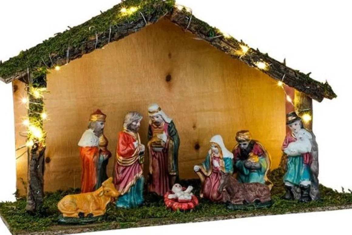 Merkloos Verlichte Kerststal Met Kerststal Beeldjes 40 X 16 X 25,5 Cm - Kerststalletjes/Kerststallen Met Licht/Verlichting Cheap