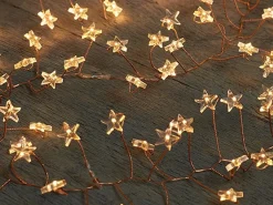 Anna's Collection Kerstlichtsnoeren^2X Cluster Draadverlichting Met Timer 100 Sterren Op Batterij Wit - Kerst Lichtsnoer Lichtdraad Met Sterren Lampjes