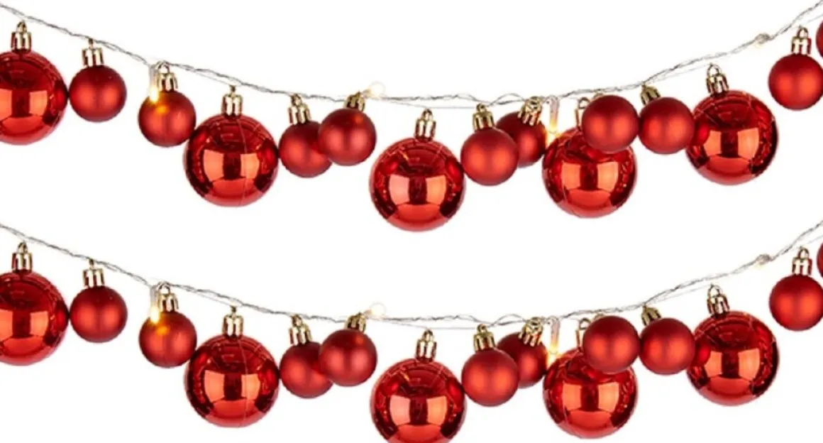 Arte r 2X Stuks Verlichte Kerst Guirlandes/Slingers Met 93 Led Kerstballen Rood - Kerstslingers/Kerst Guirlandes Outlet