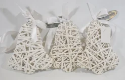 ZoeZo Design - Kersthanger - Kerstdecoratie - Kerstklokken - Wit Riet - Met Witte Strik - Set Van 6 Stuks - 20 X 15 X 4 Cm - Natuurlijke Kerstversiering Flash Sale